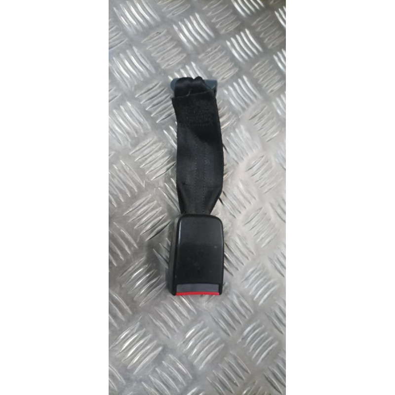 Attache ceinture arriere droit PEUGEOT  d’occasion