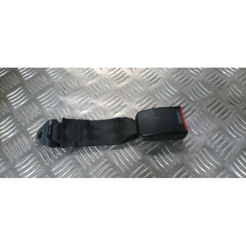 Attache ceinture arriere gauche PEUGEOT  d’occasion