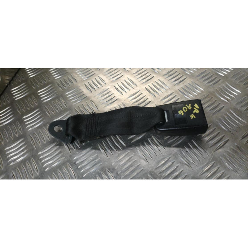 Attache ceinture arriere gauche PEUGEOT  d’occasion