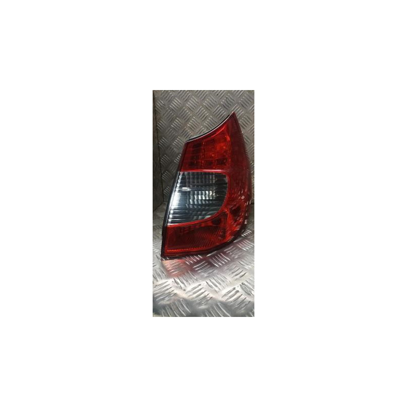 Feu arriere principal droit (feux) RENAULT SCENIC 2 PHASE 2 d’occasion