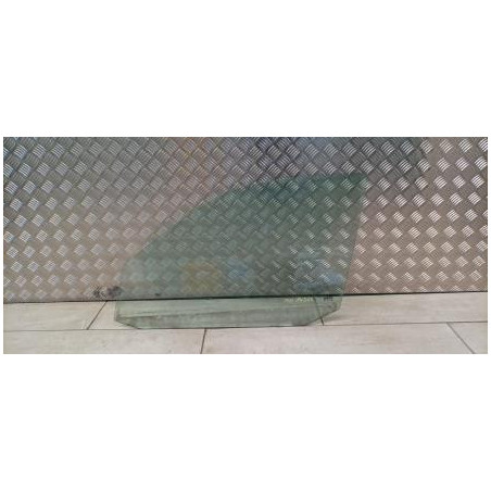 Vitre avant gauche SEAT IBIZA 2 PHASE 3 d’occasion