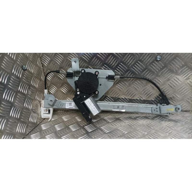 Leve vitre electrique arriere gauche RENAULT MEGANE 2 PHASE 1 d’occasion