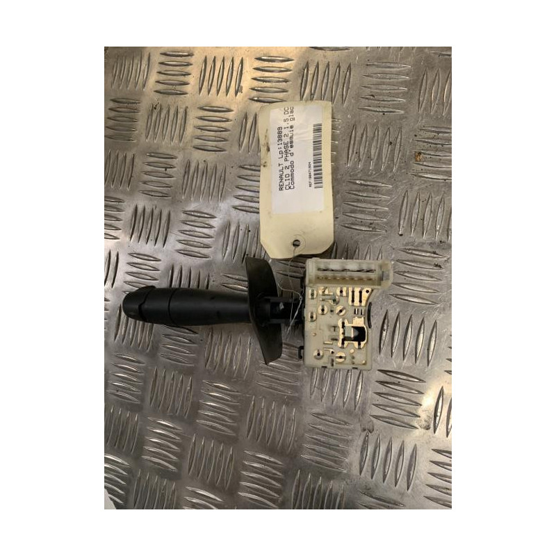 Commodo d'essuie glaces RENAULT CLIO 2 PHASE 2 d’occasion