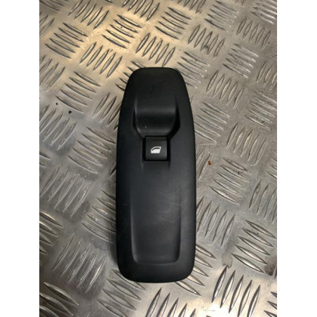 Interrupteur de leve vitre avant droit PEUGEOT 208 1 PHASE 2 d’occasion