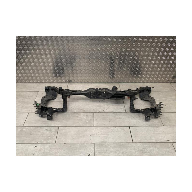 Armature avant, Masque avant MERCEDES CLASSE A 169 PHASE 1 d’occasion