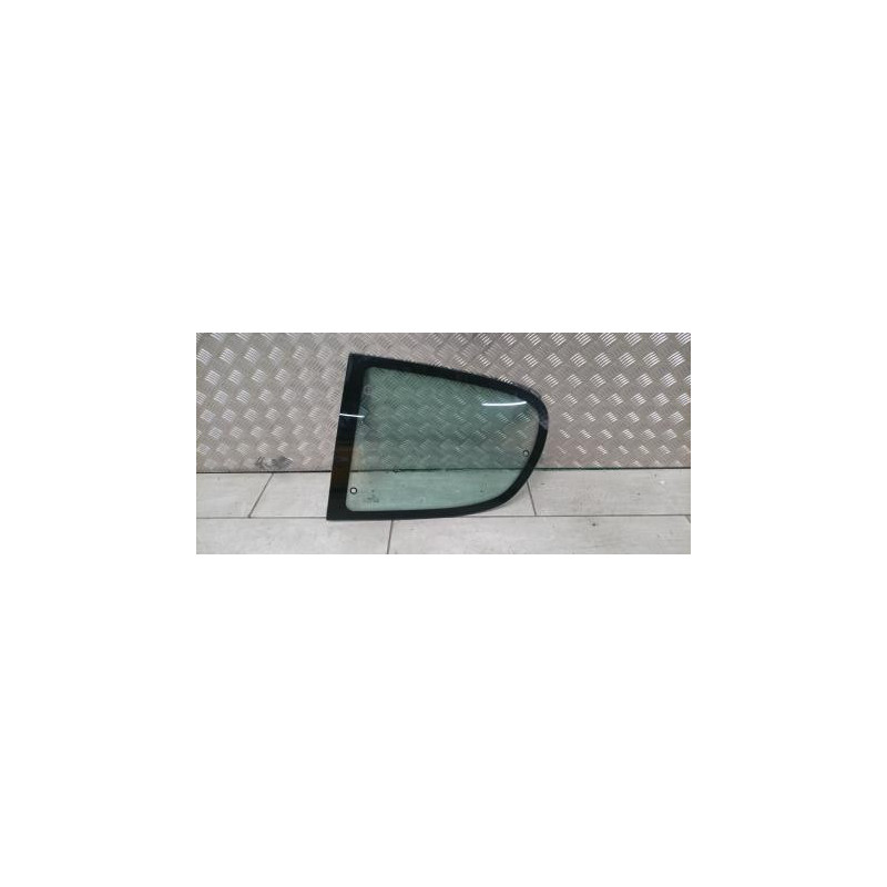 Vitre arriere gauche PEUGEOT 206 PHASE 2 d’occasion