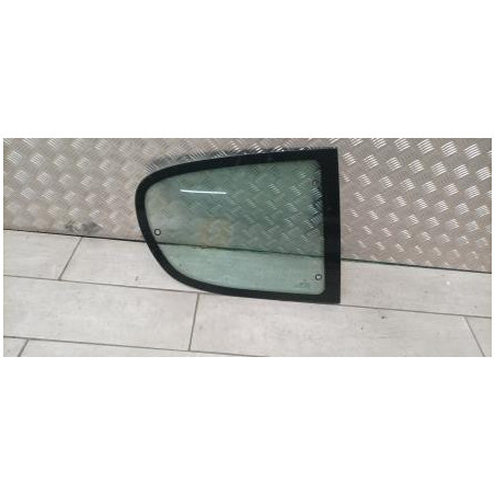 Vitre arriere droit PEUGEOT 206 PHASE 2 d’occasion