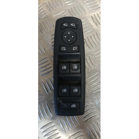 Interrupteur de leve vitre avant gauche RENAULT LAGUNA 3 PHASE 3 d’occasion