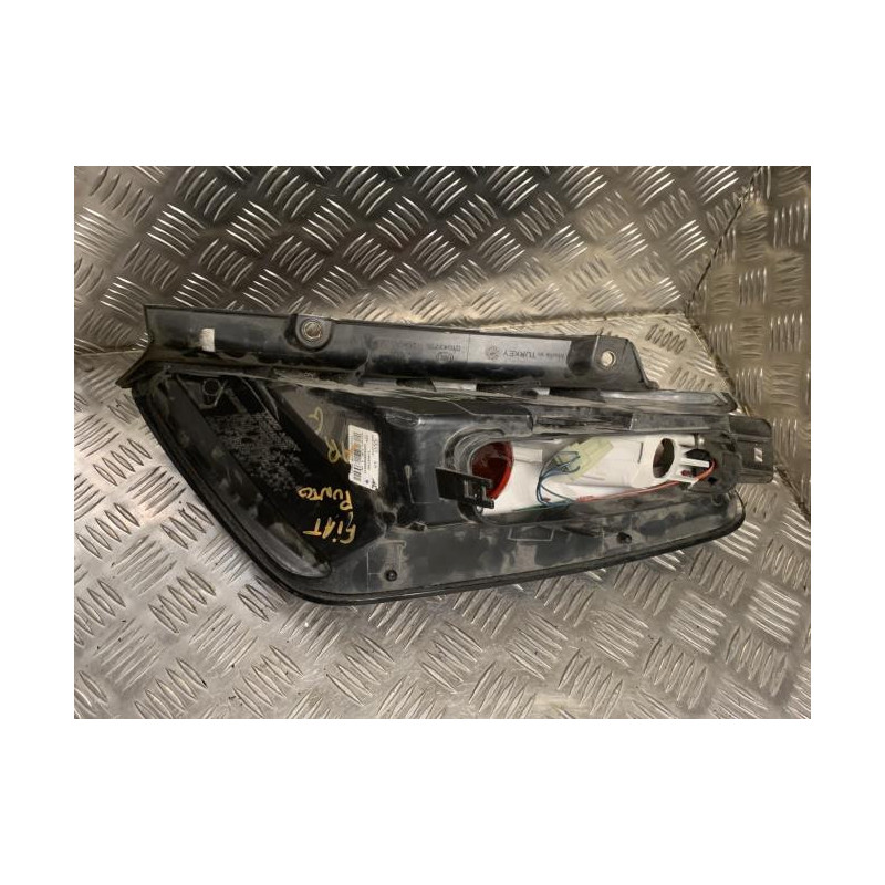 Feu arriere principal gauche (feux) FIAT PUNTO EVO 3 d’occasion