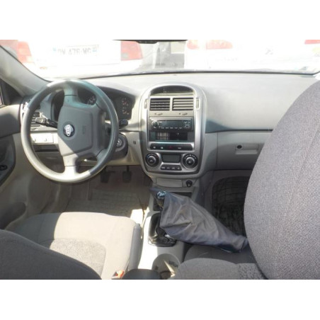 Feu arriere principal droit (feux) KIA CERATO d’occasion