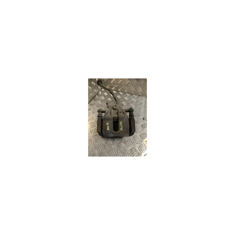 Etrier avant droit (freinage) RENAULT CLIO 3 PHASE 1 d’occasion