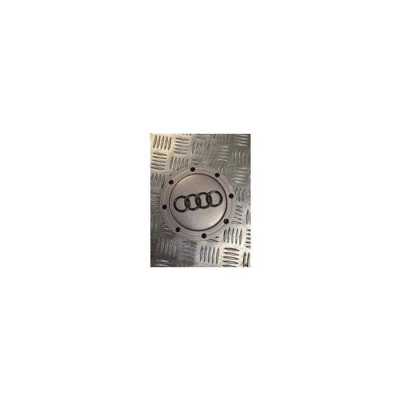 Enjoliveur AUDI A4 1 AVANT PHASE 2 BREAK d’occasion