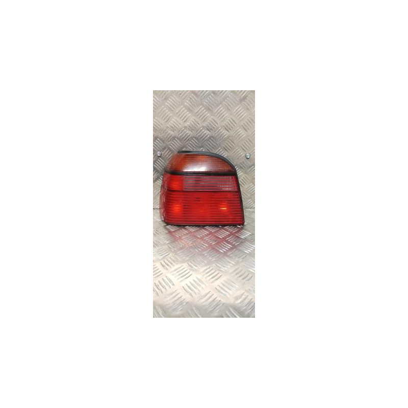 Feu arriere principal gauche (feux) VOLKSWAGEN GOLF 3 d’occasion