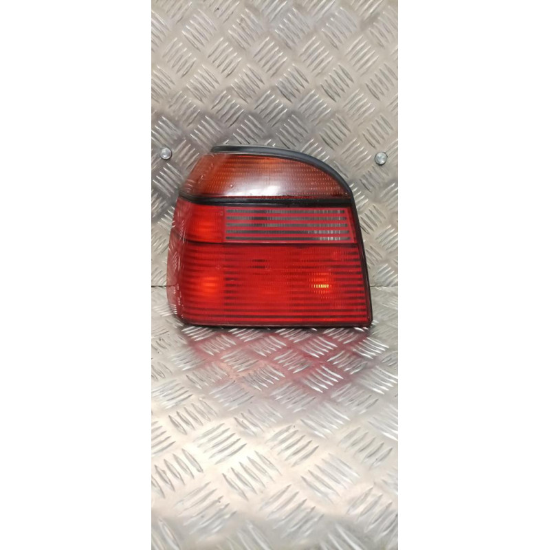 Feu arriere principal gauche (feux) VOLKSWAGEN GOLF 3 d’occasion