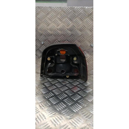 Feu arriere principal gauche (feux) VOLKSWAGEN GOLF 3 d’occasion