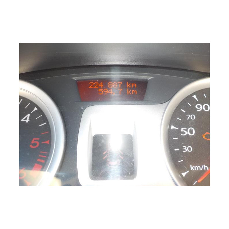 Platine feu arriere gauche RENAULT CLIO 3 PHASE 1 BREAK d’occasion