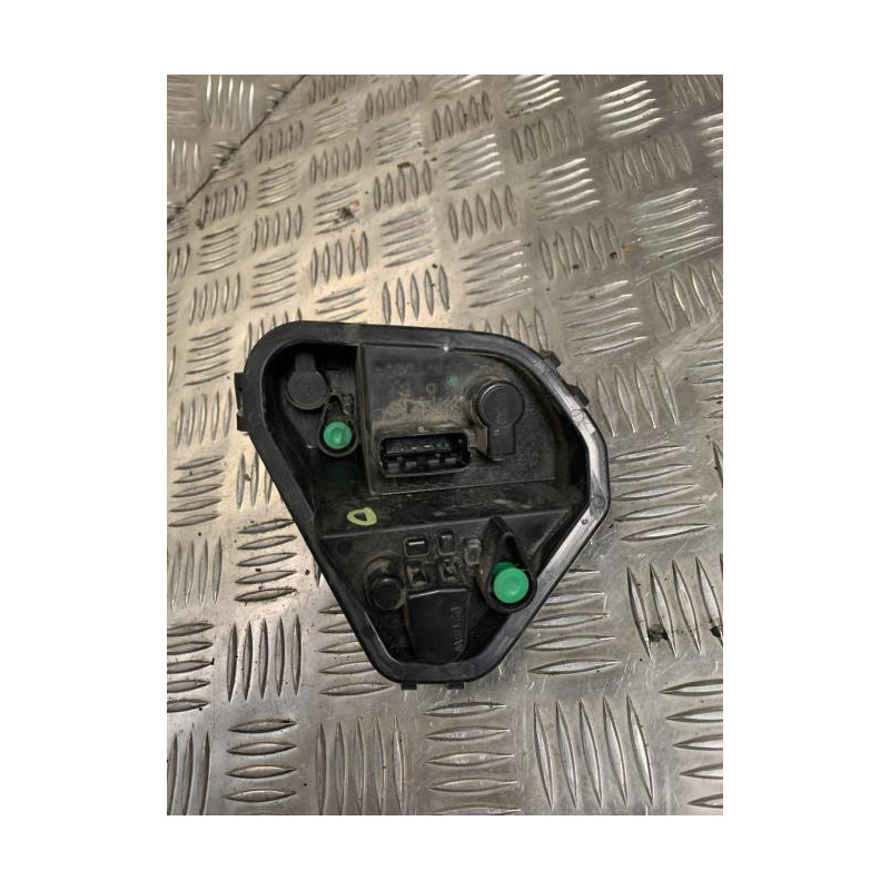 Platine feu arriere droit RENAULT CLIO 3 PHASE 1 BREAK d’occasion