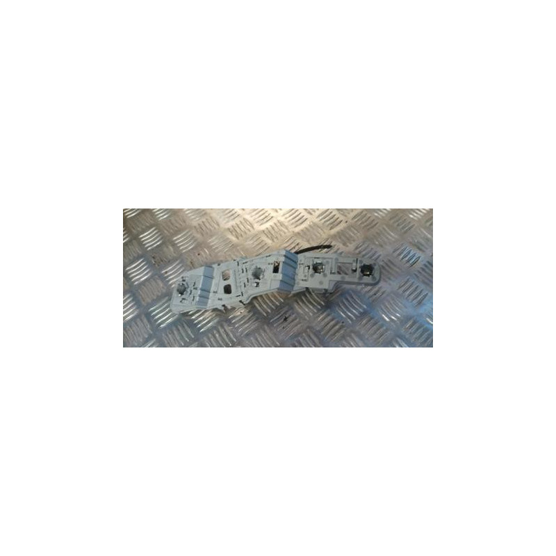 Platine feu arriere gauche MERCEDES CLASSE A 169 PHASE 1 d’occasion