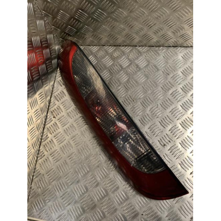 Feu arriere principal gauche (feux) OPEL CORSA C PHASE 1 d’occasion