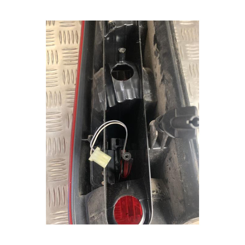 Feu arriere principal droit (feux) FORD C-MAX 1 PHASE 2 d’occasion