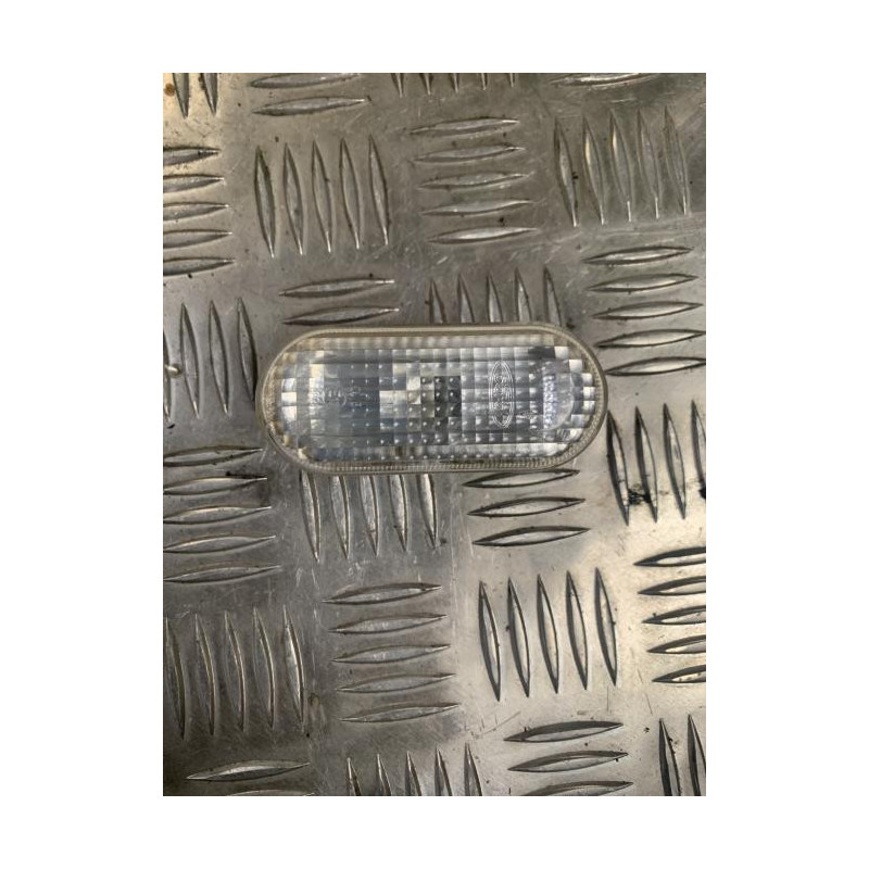 Repetiteur clignotant avant droit  (Feux) FORD C-MAX 1 PHASE 2 d’occasion