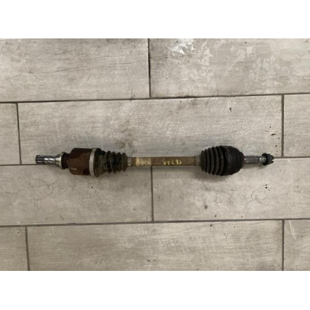 Cardan gauche (transmission) RENAULT CLIO 3 PHASE 1 BREAK d’occasion