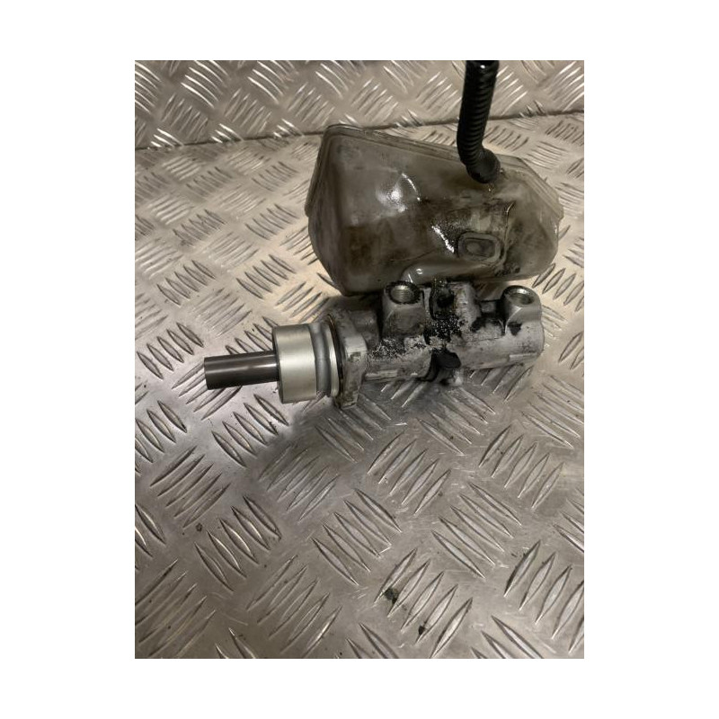 Maitre cylindre (freinage) PEUGEOT 406 PHASE 2 BREAK d’occasion