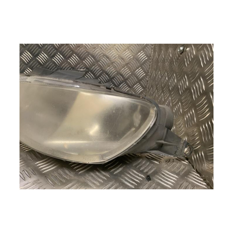 Optique avant principal gauche (feux)(phare) PEUGEOT 406 PHASE 2 BREAK d’occasion