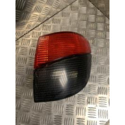 Feu arriere principal droit (feux) PEUGEOT 406 PHASE 2 BREAK d’occasion
