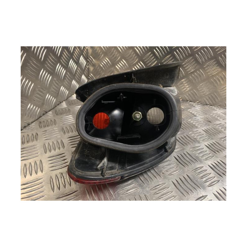 Feu arriere principal droit (feux) PEUGEOT 406 PHASE 2 BREAK d’occasion