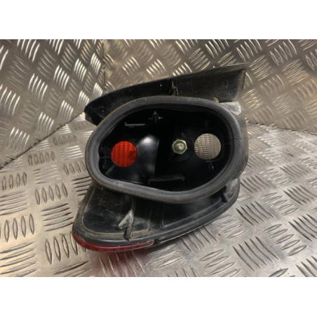 Feu arriere principal droit (feux) PEUGEOT 406 PHASE 2 BREAK d’occasion