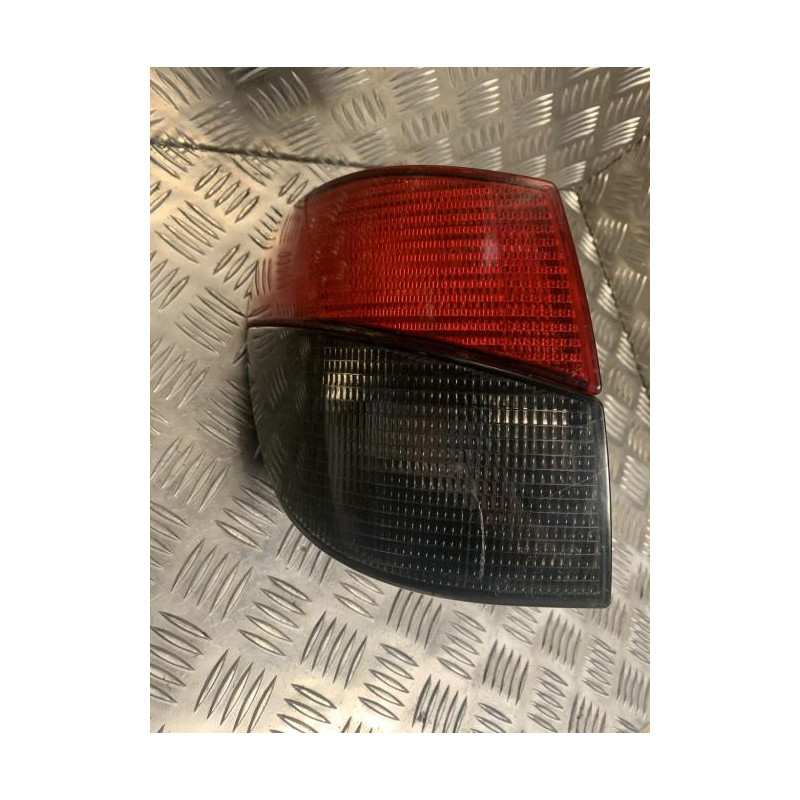 Feu arriere principal gauche (feux) PEUGEOT 406 PHASE 2 BREAK d’occasion