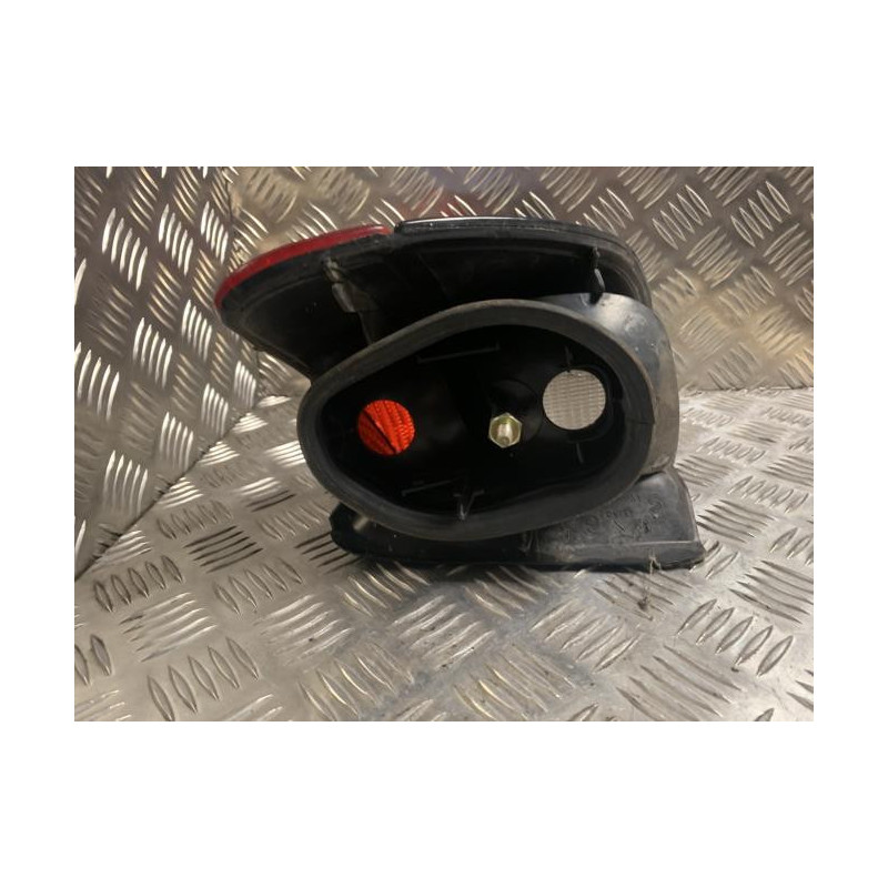 Feu arriere principal gauche (feux) PEUGEOT 406 PHASE 2 BREAK d’occasion