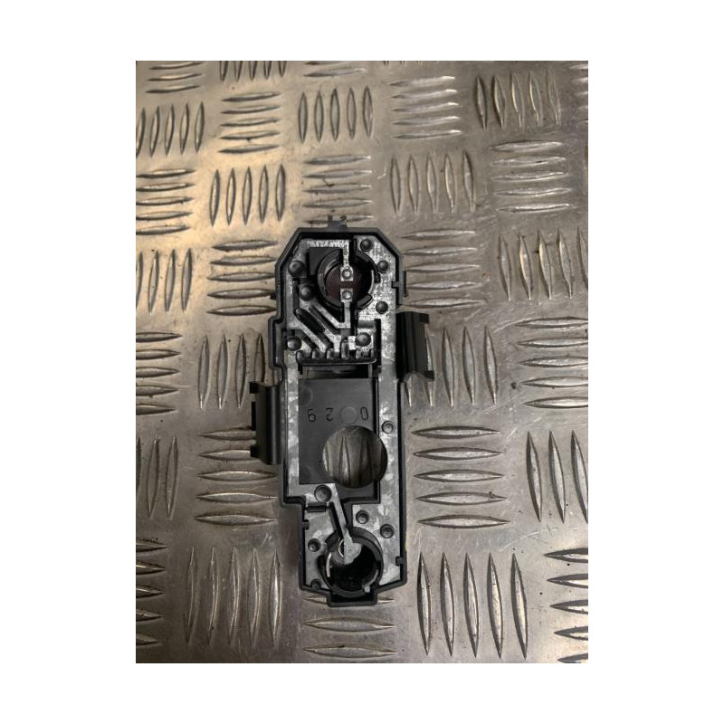 Platine feu arriere gauche PEUGEOT 406 PHASE 2 BREAK d’occasion