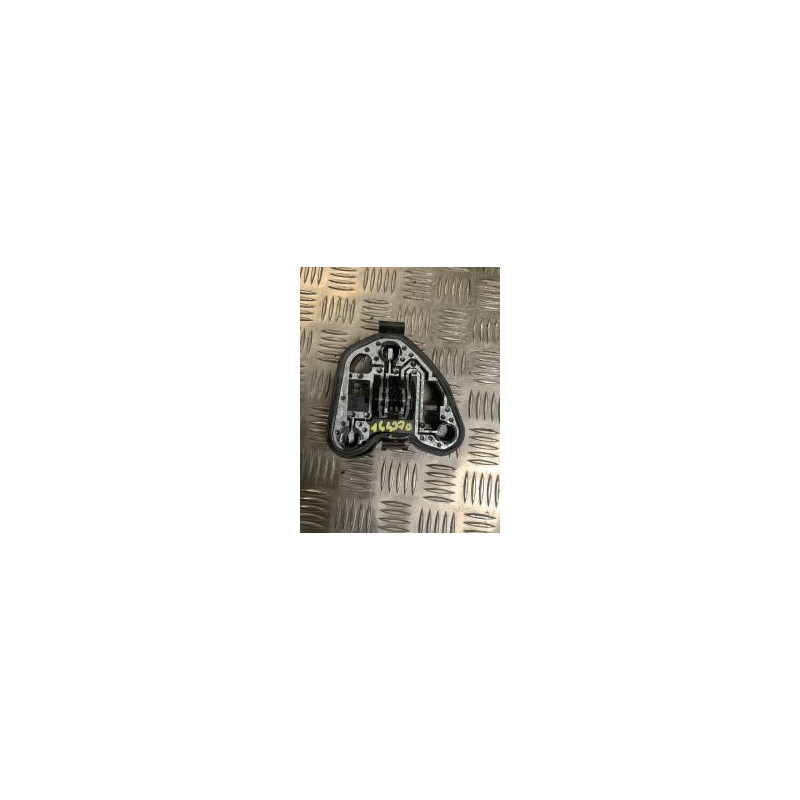 Platine feu arriere droit PEUGEOT 406 PHASE 2 BREAK d’occasion