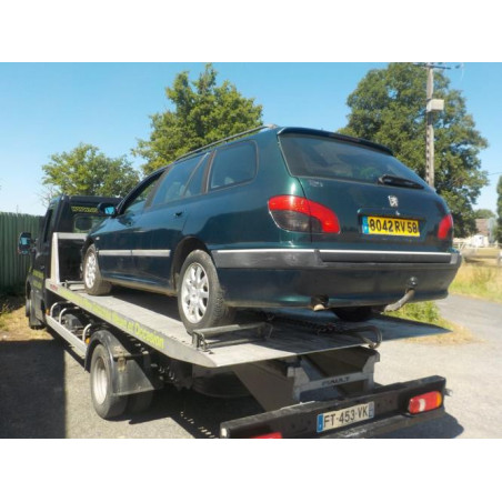 Platine feu arriere droit PEUGEOT 406 PHASE 2 BREAK d’occasion