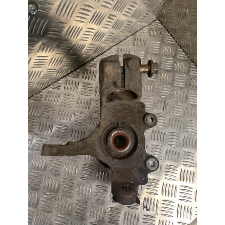 Moyeu avant gauche FORD C-MAX 1 PHASE 2 d’occasion