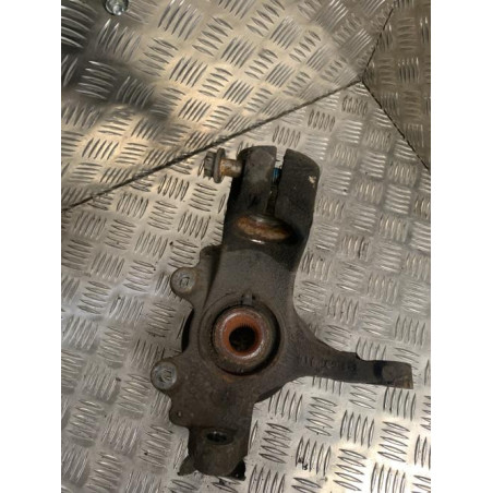 Moyeu avant droit FORD C-MAX 1 PHASE 2 d’occasion