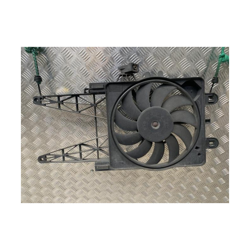 Moto ventilateur radiateur FIAT PUNTO 2 PHASE 1 d’occasion