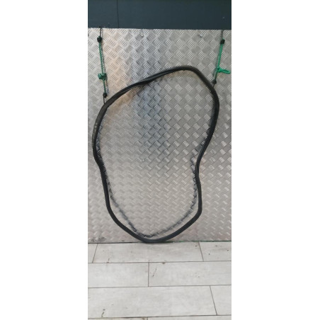 Joint de coffre VOLKSWAGEN POLO 5 PHASE 2 d’occasion