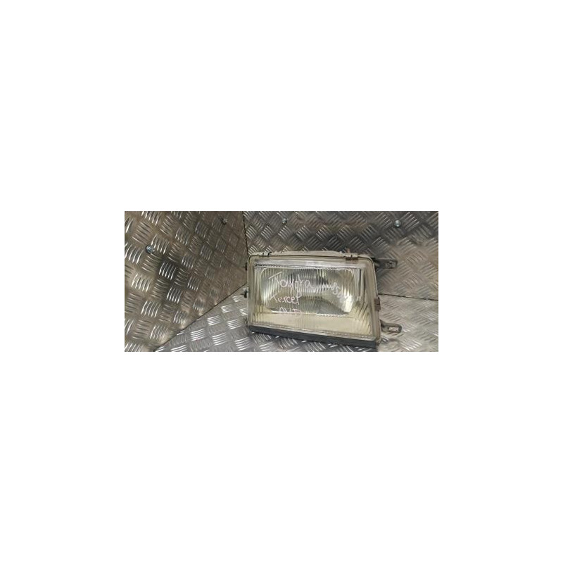 Optique avant principal droit (feux)(phare) TOYOTA TERCEL d’occasion