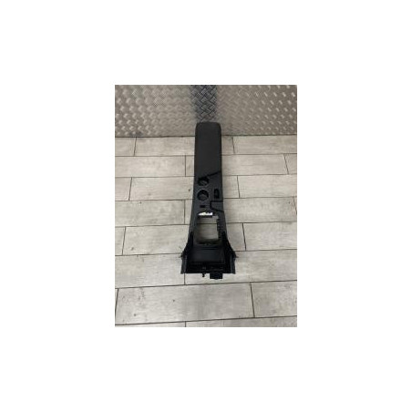 Console central (interieur plastique) RENAULT MEGANE 4 PHASE 1 d’occasion