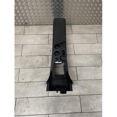 Console central (interieur plastique) RENAULT MEGANE 4 PHASE 1 d’occasion