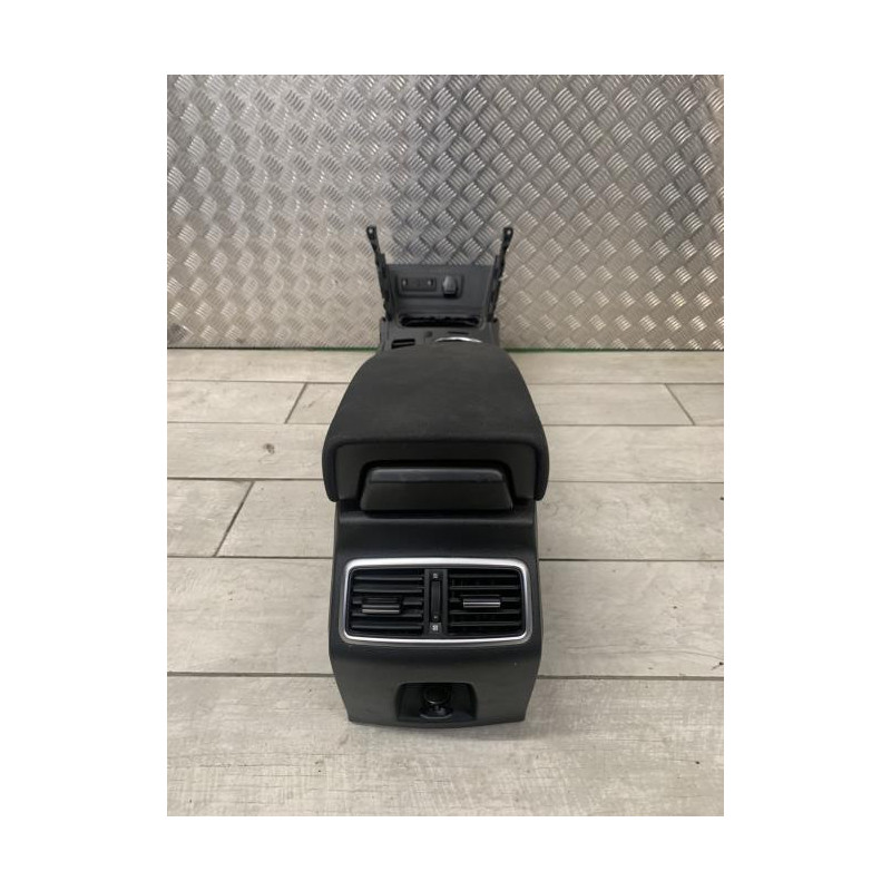 Console central (interieur plastique) RENAULT MEGANE 4 PHASE 1 d’occasion