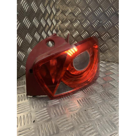 Feu arriere principal droit (feux) SEAT IBIZA 4 PHASE 1 d’occasion