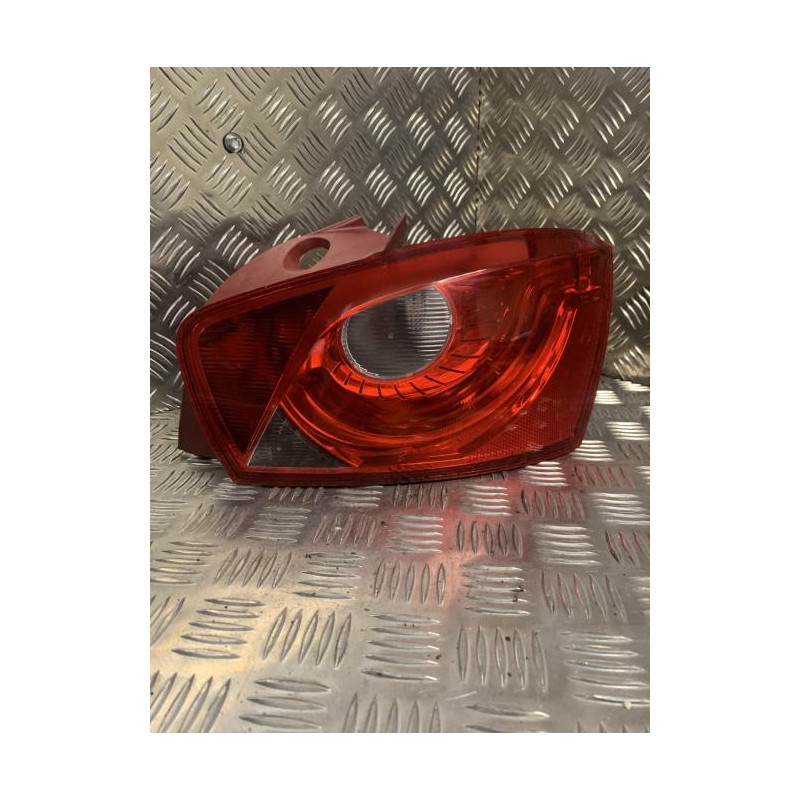 Feu arriere principal droit (feux) SEAT IBIZA 4 PHASE 1 d’occasion
