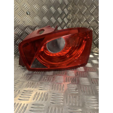 Feu arriere principal droit (feux) SEAT IBIZA 4 PHASE 1 d’occasion