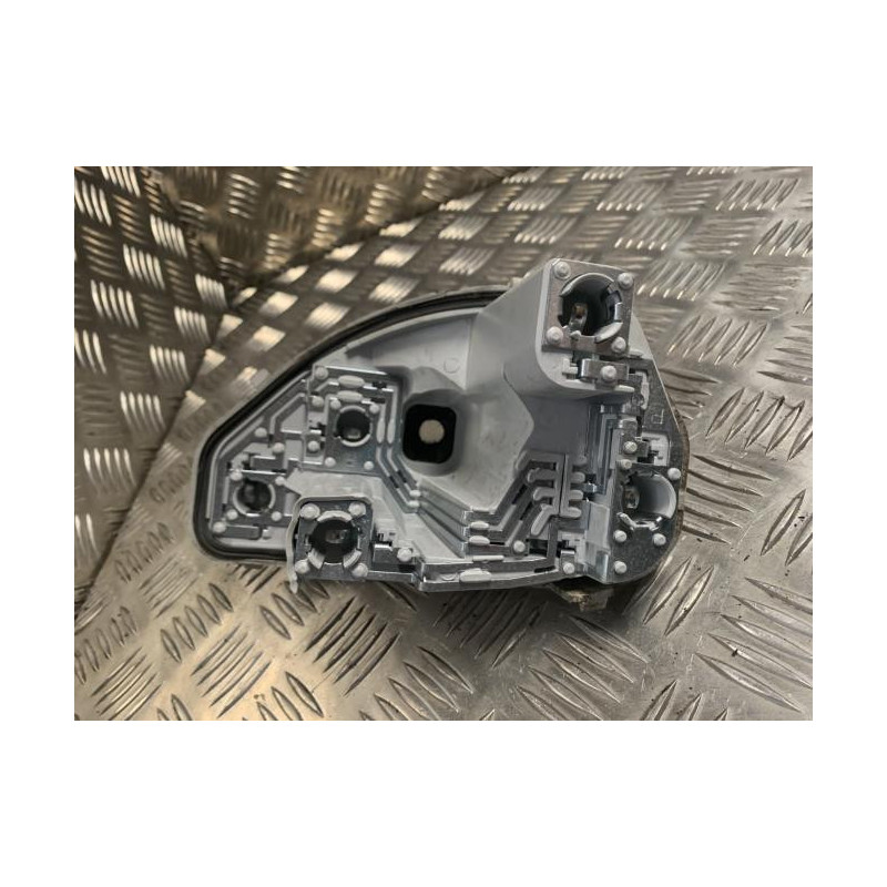 Platine feu arriere droit SEAT IBIZA 4 PHASE 1 d’occasion