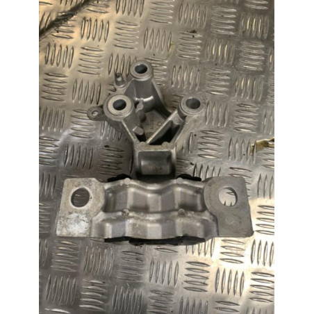 Support moteur RENAULT TWINGO 2 PHASE 1 d’occasion