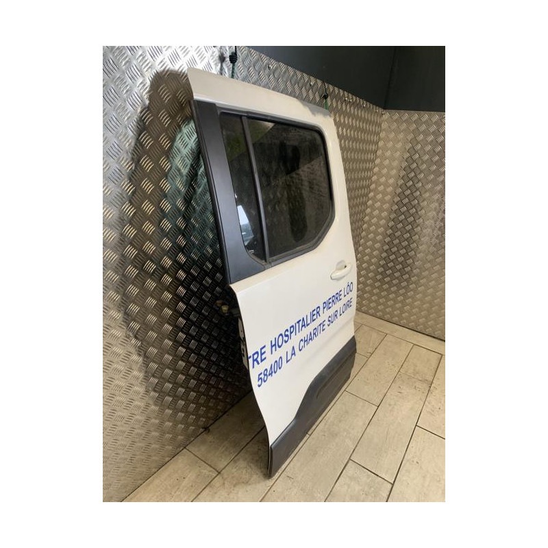 Porte laterale droit PEUGEOT RIFTER d’occasion